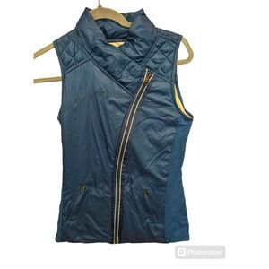 Lululemon Run What the Fluff Reversible Vest Goose‎ Down Size 4 Blue White